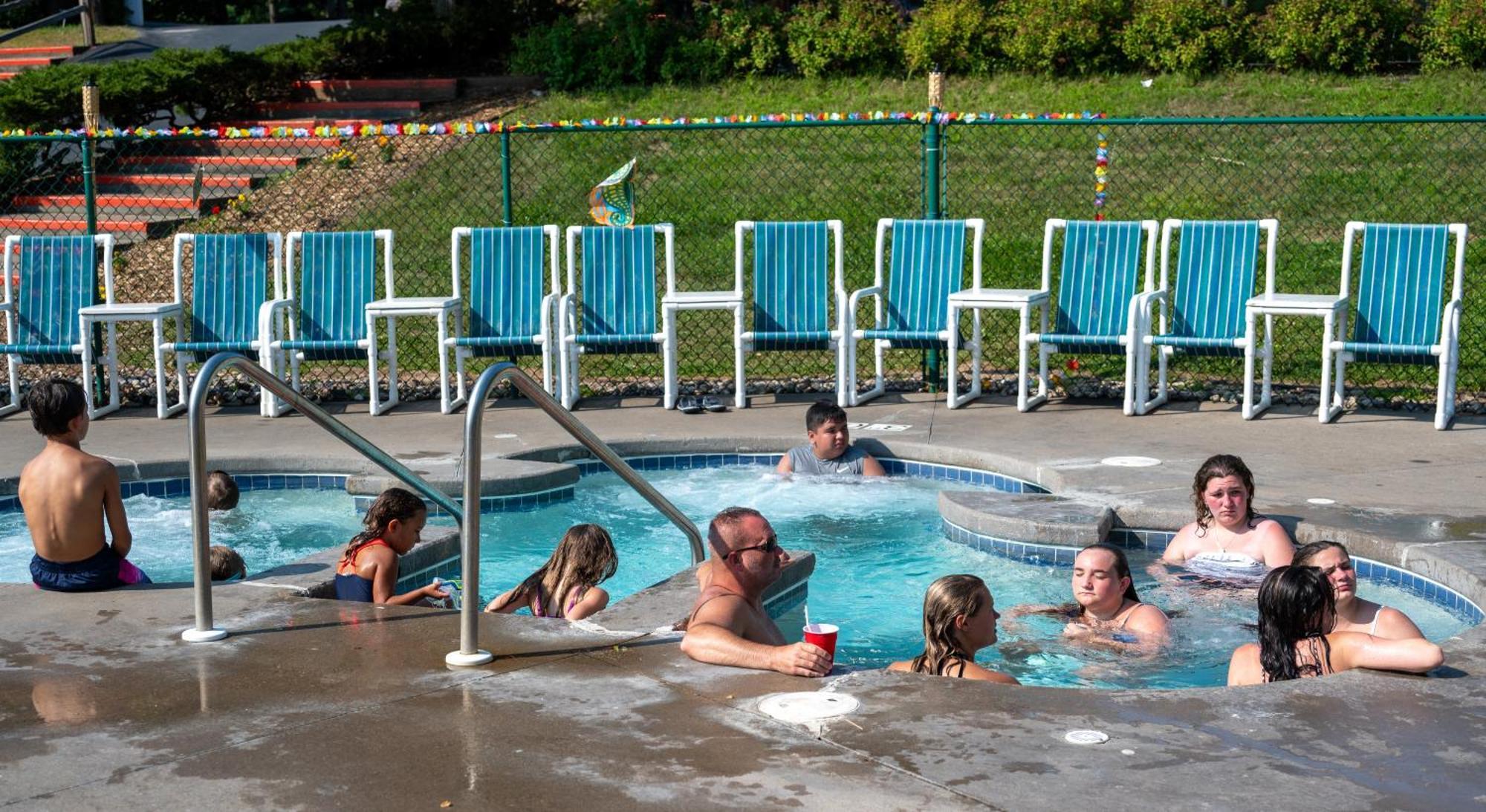 Yogi Bear's Jellystone Park Camp-resort Wisconsin Dells Lake Delton