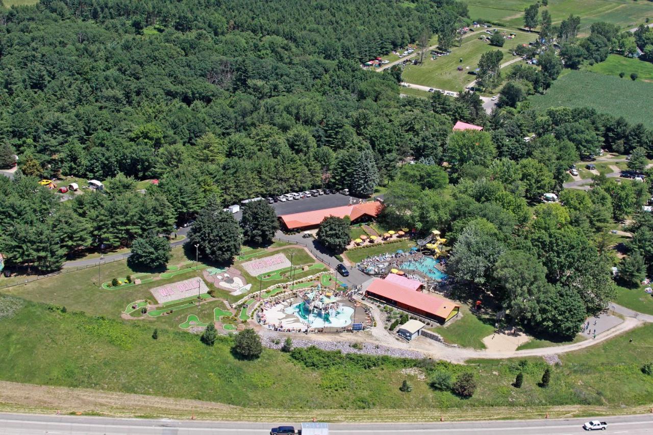 Yogi Bear's Jellystone Park Camp-resort Wisconsin Dells Campsite