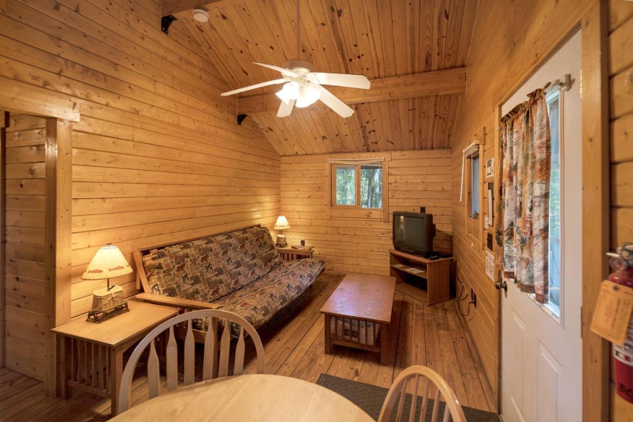 Camping Yogi Bear's Jellystone Park Camp-resort Wisconsin Dells Lake Delton