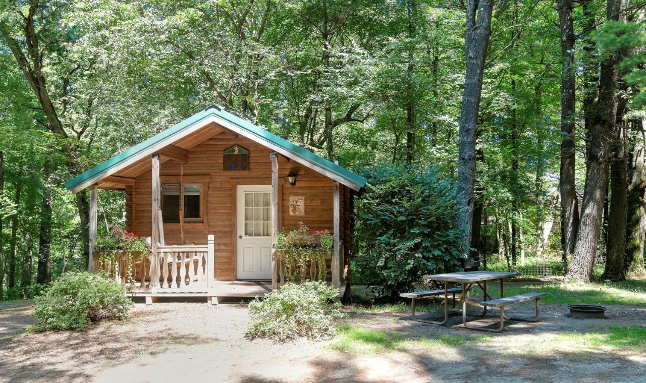 Yogi Bear's Jellystone Park Camp-resort Wisconsin Dells Lake Delton